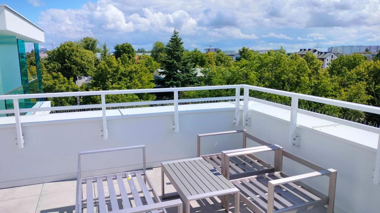 Cicha Przystan Apartamenty Whiteblue Sauna&Fitness&Parking Колобжег Екстериор снимка
