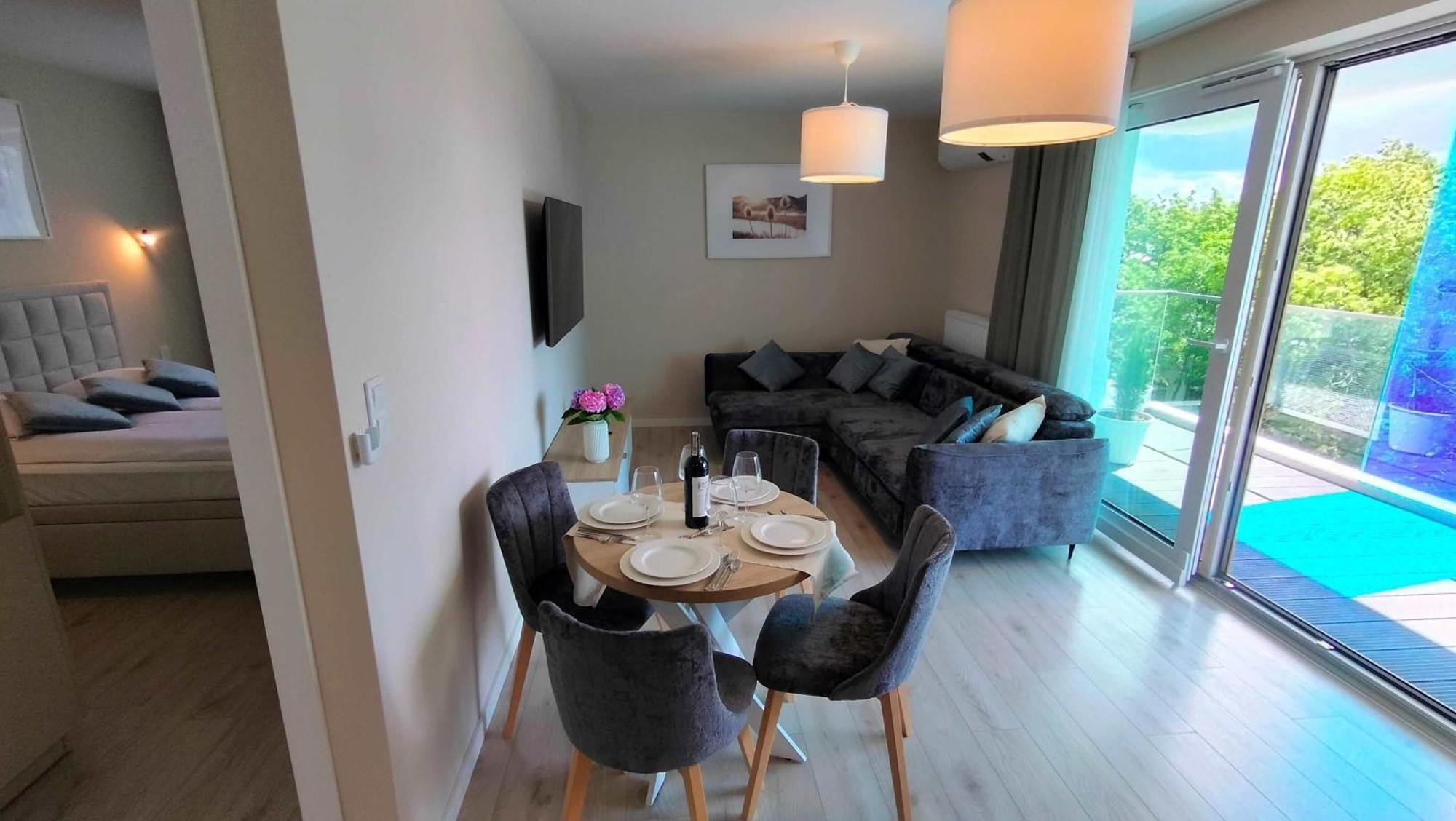 Cicha Przystan Apartamenty Whiteblue Sauna&Fitness&Parking Колобжег Екстериор снимка